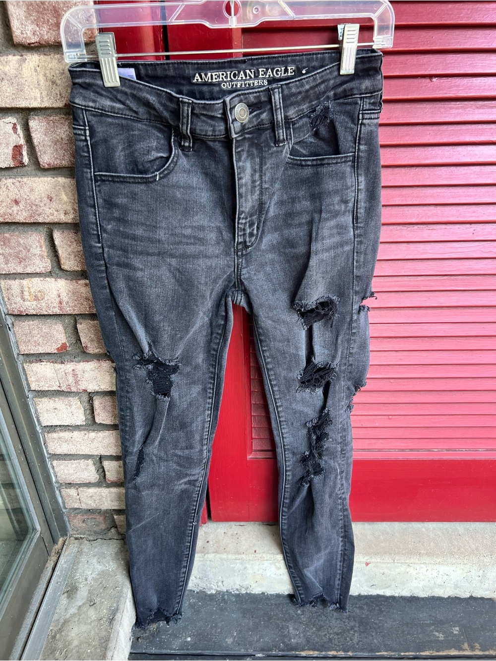 American Eagle Super Stretch Hi Rise Black Distressed Jegging Jeans Size 6